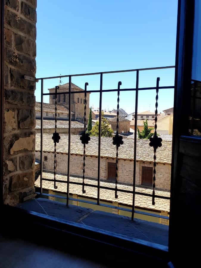 Mirador De La Catedral Leilighet Jaca Eksteriør bilde